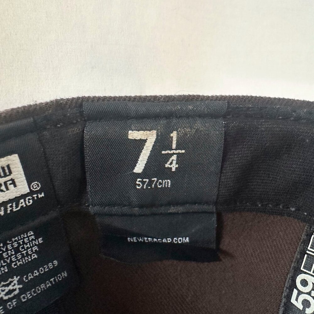 Cleveland Browns Hat - Size 7 1/4 - Picture 13 of 13